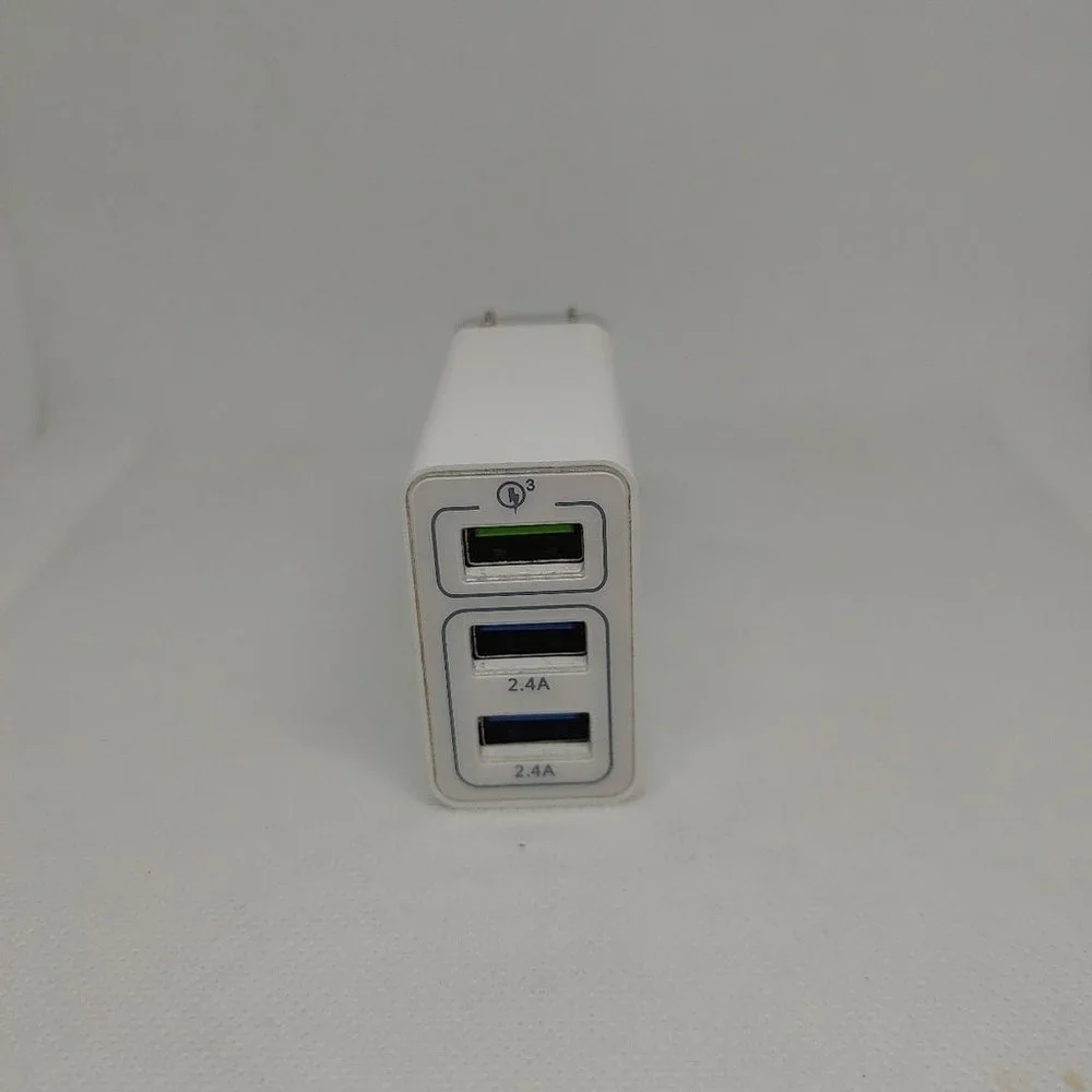 USB Charger Adapter, QC 3.0 Fast Charger, 3-Port Multi Amp 1 White